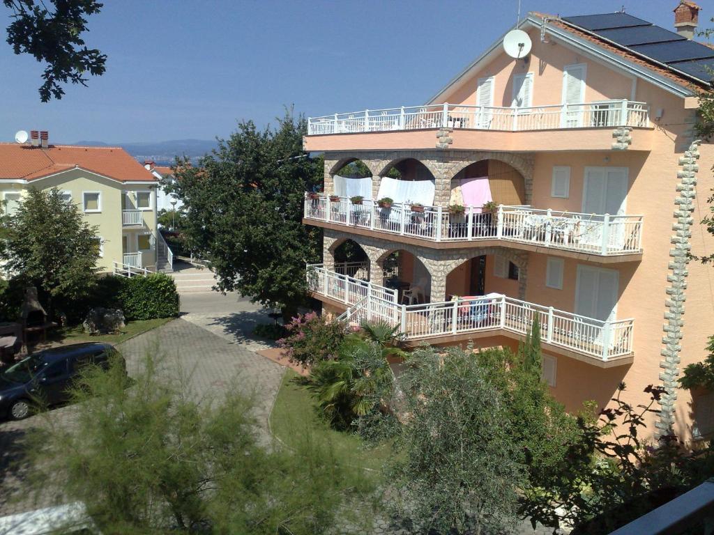 Apartments And Rooms נייביצה מראה חיצוני תמונה